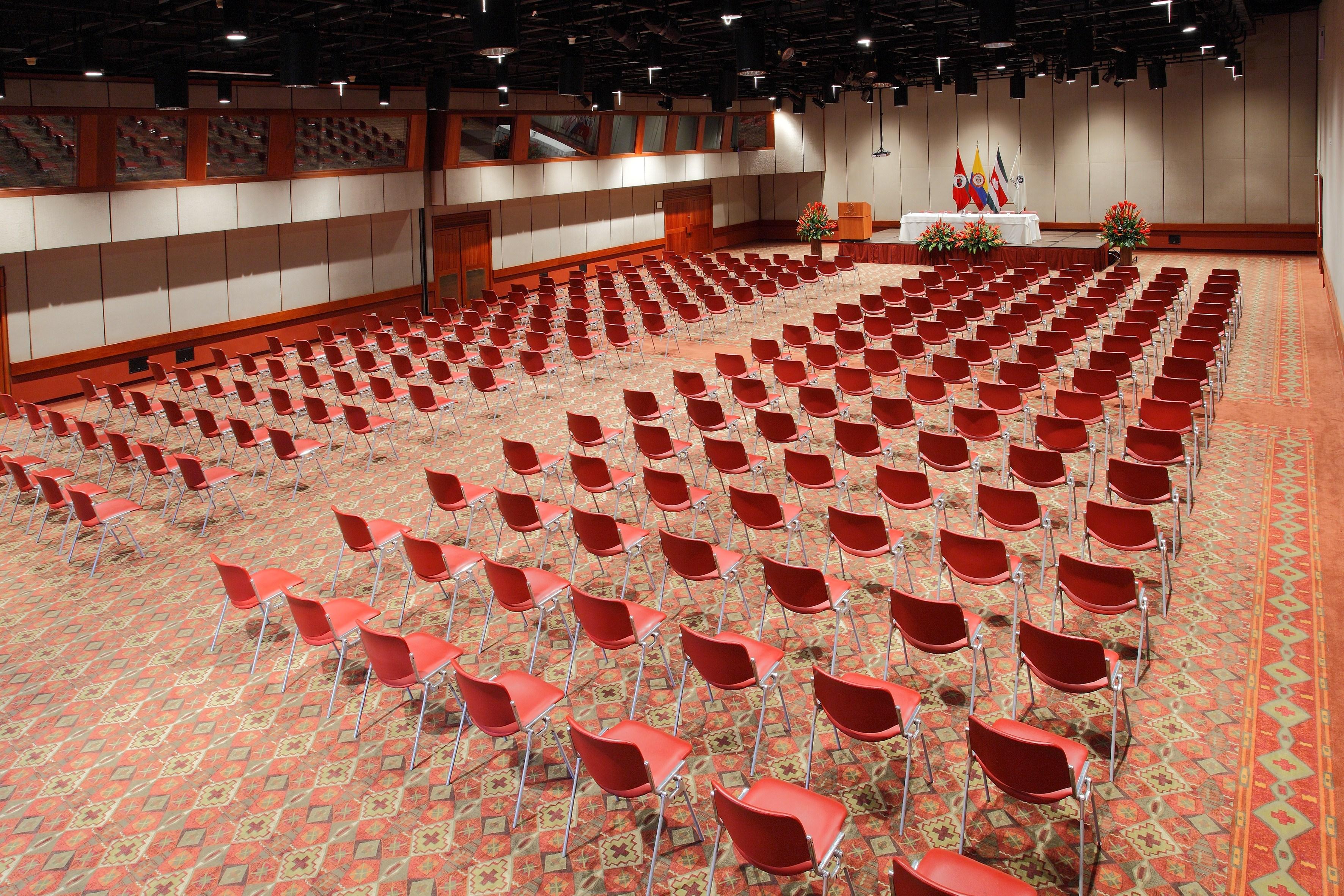 Estelar Paipa Hotel Spa & Y Centro De Convenciones Extérieur photo The main conference hall