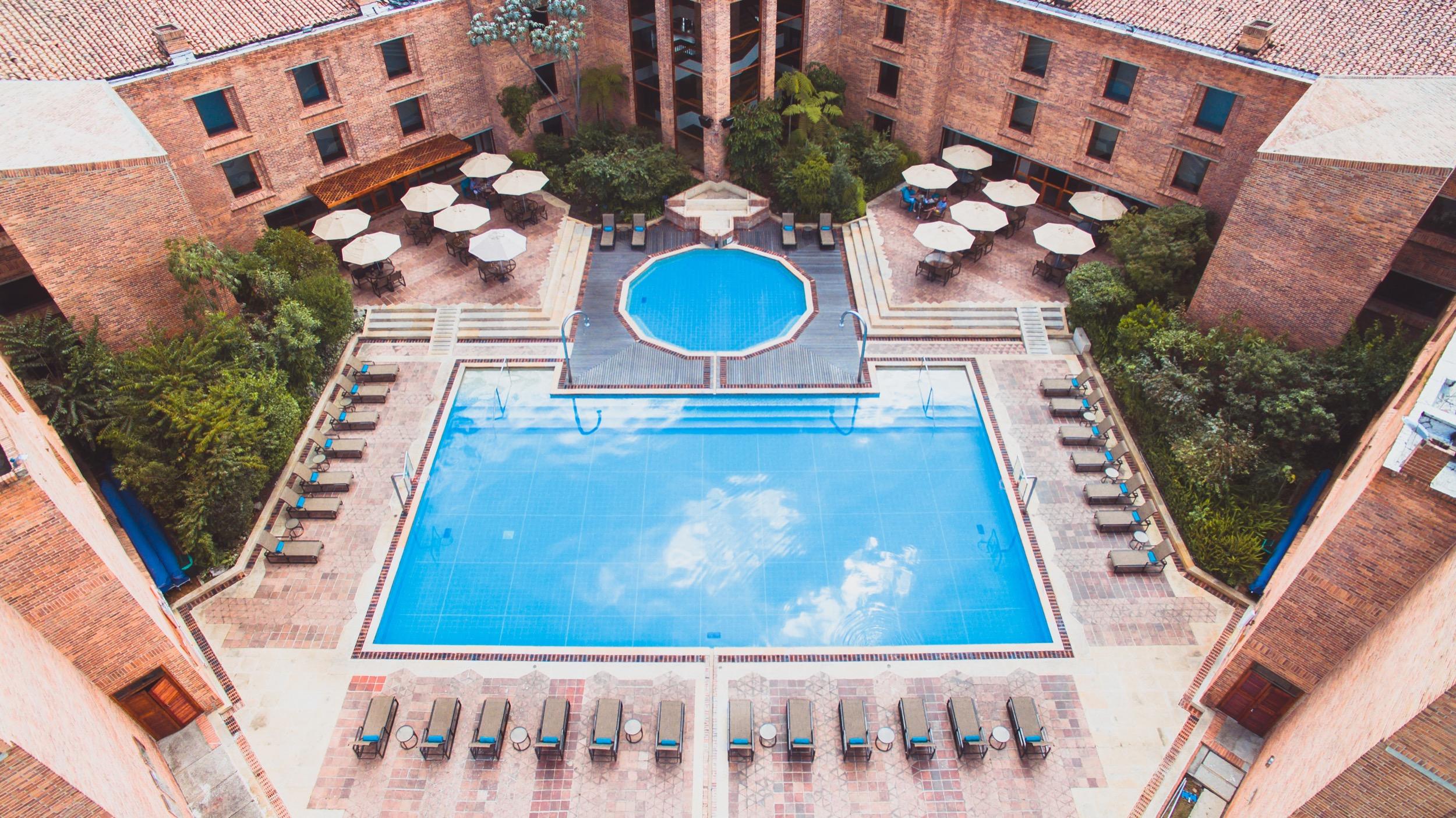 Estelar Paipa Hotel Spa & Y Centro De Convenciones Extérieur photo The pool at the hotel