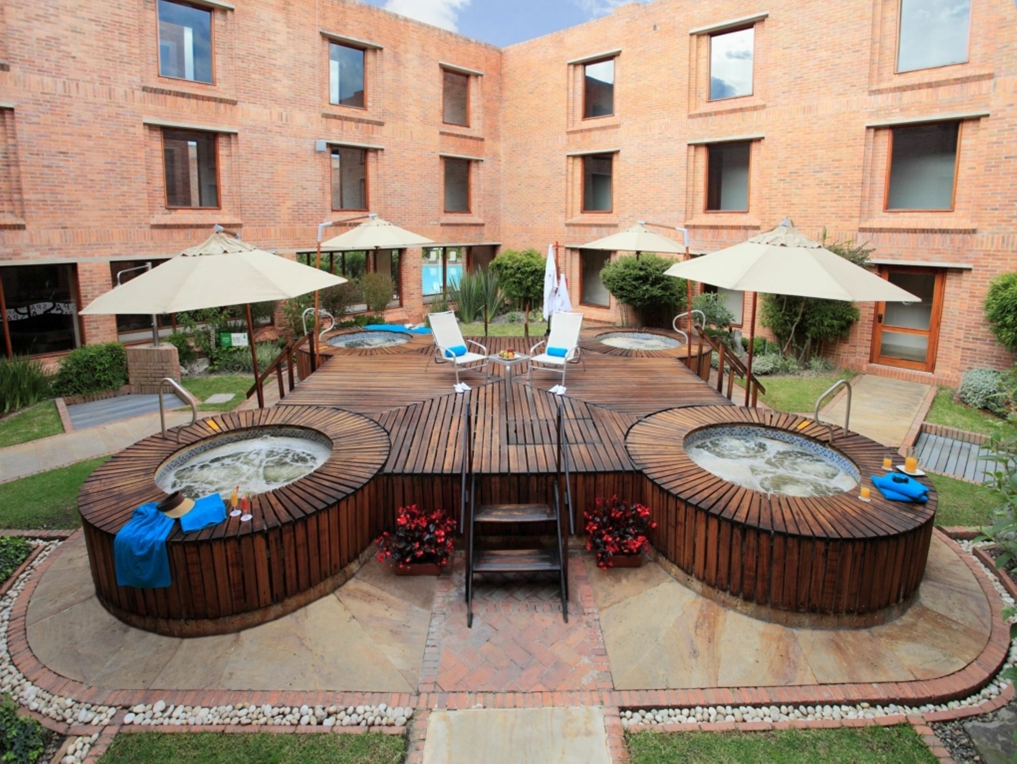 Estelar Paipa Hotel Spa & Y Centro De Convenciones Extérieur photo The hotel's spa